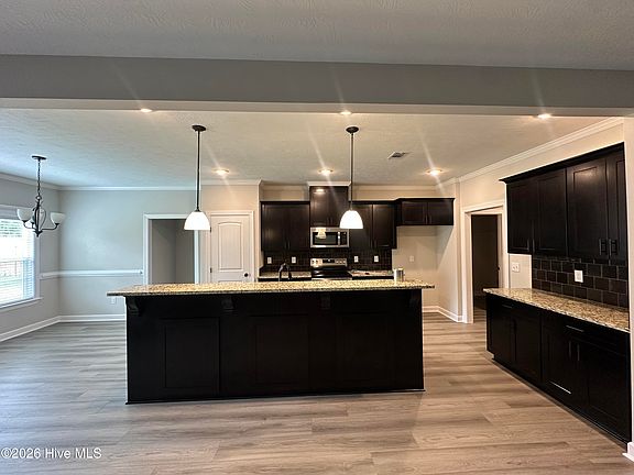 3rd image of 3426 Stockport Drive