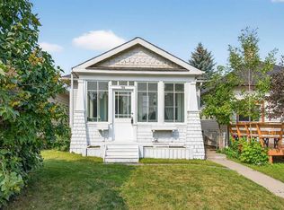 722 S 20th Ave NW, Calgary, AB T2M1E1