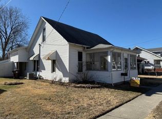 1212 Clay St, Beardstown, IL 62618