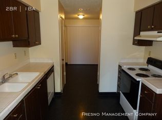 3016 W Pontiac Way APT 104, Fresno, CA 93722