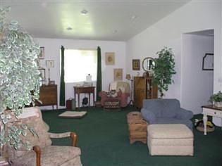 2nd image of 203 Garnet Dr