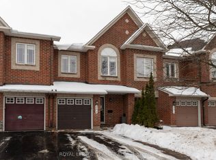 293 Forestbrook St, Ottawa, ON K2K0B9