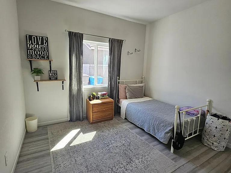 2107 Moss Glen Loop — Photo 12
