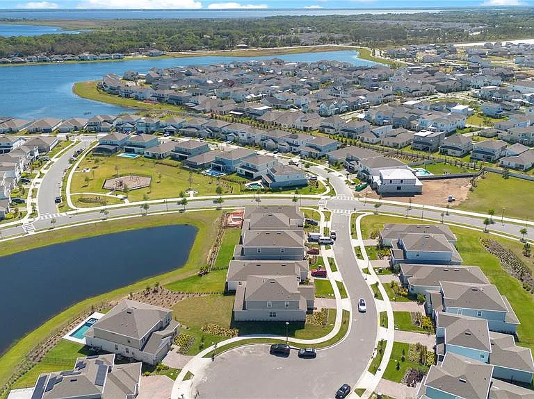 13231 Panama Beach Ct — Photo 47