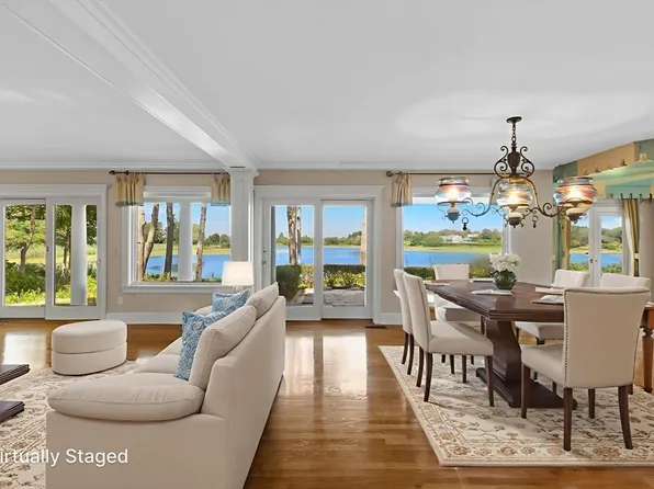 4390 Main St, Barnstable, MA 02630