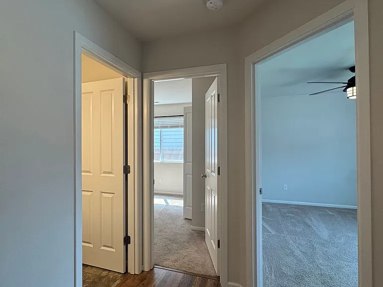 2502 N McIntosh St — Photo 4