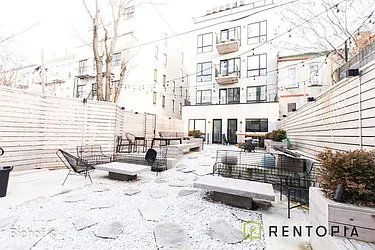 Rented by Rentopia