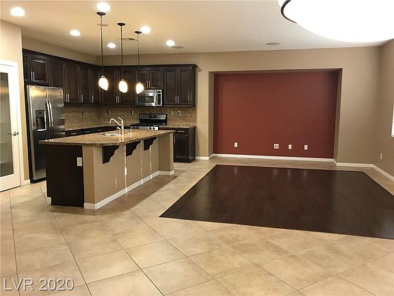 5th image of 6817 Mystic Plain Ct