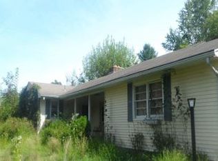 113 Pittstown Rd, Pittstown, NJ 08867