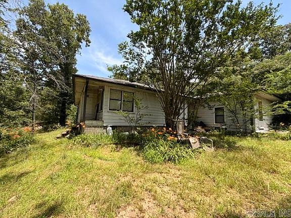 4th image of 136 Scenic Hill Rd