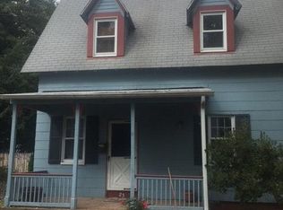 25 Division St, Manchester, CT 06040