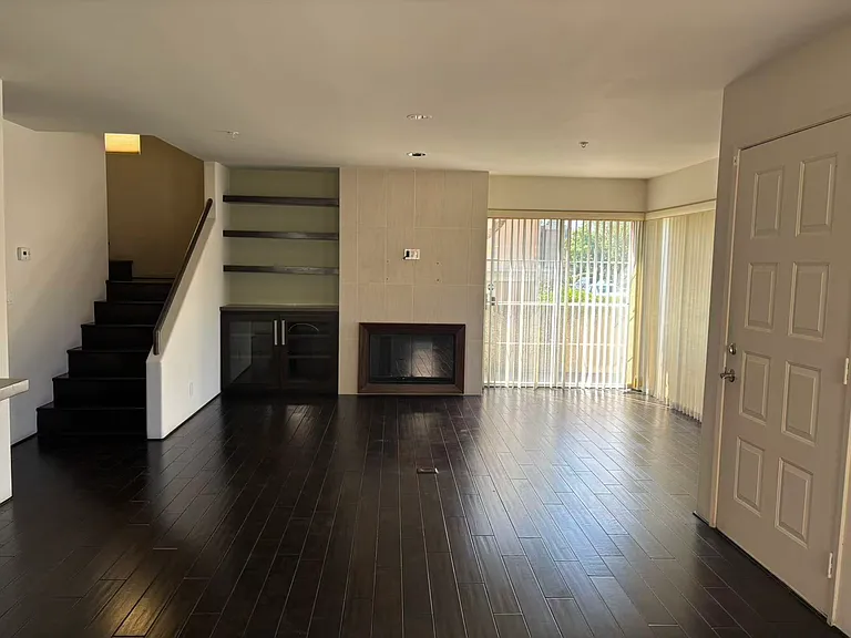 46 Alta St #A — Photo 2