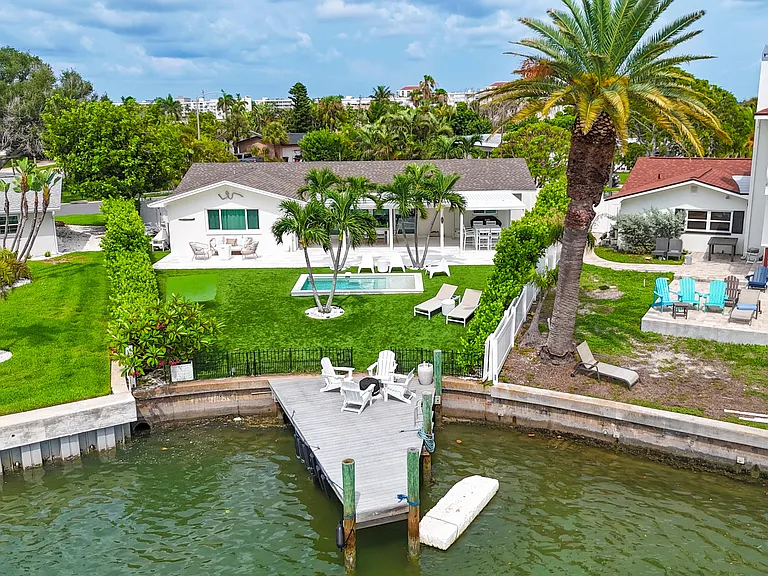 2882 W Vina Del Mar Blvd — Photo 60