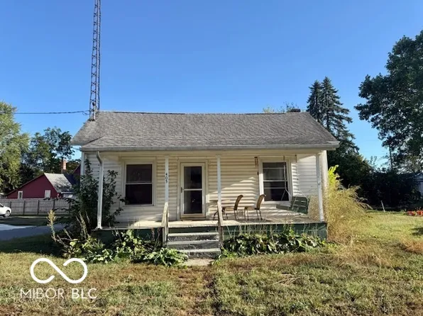 405 E Bishop St, Walton, IN 46994