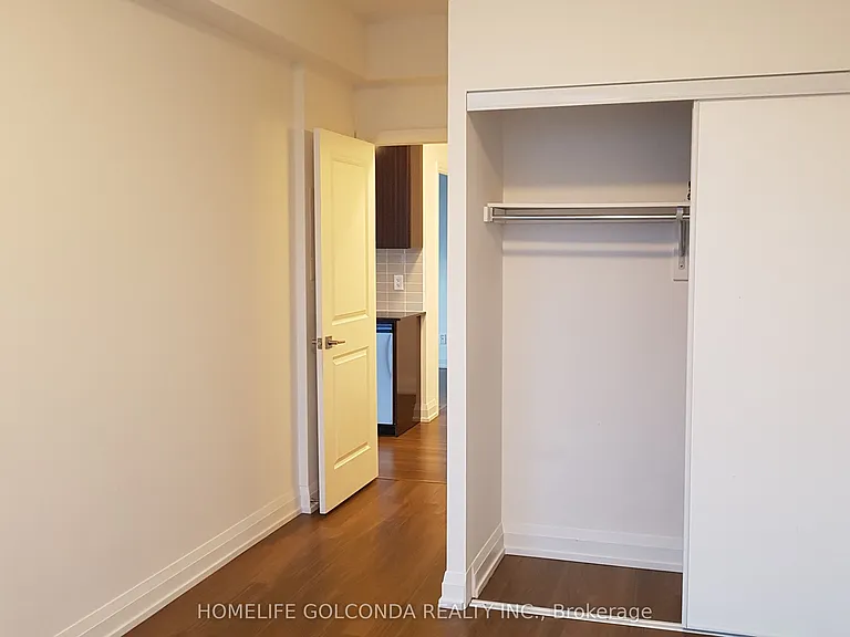 7171 Yonge St #1508 — Photo 28