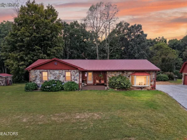 1093 Pomona Rd, Crossville, TN 38571