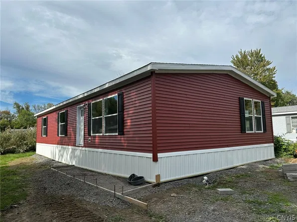 224 Tipperary Dr, Schuyler, NY 13501