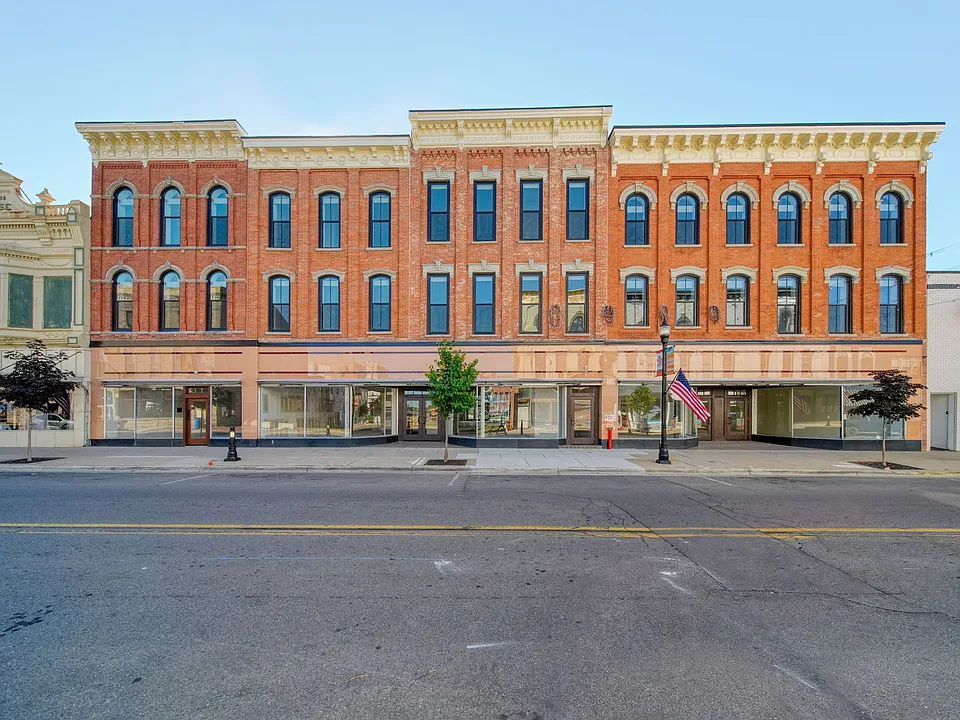 115 S Main St #303