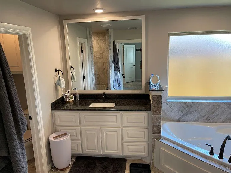 2916 Cypress Springs Blvd — Photo 33