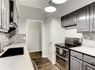 2400 N Braeswood Blvd APT 120, Houston, TX 77030