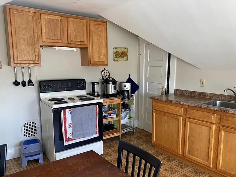 207 Alden Ave #3 — Photo 7