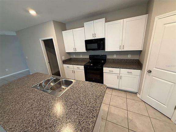 3rd image of 12016 Miracle Mile Dr