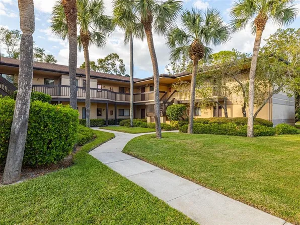 2691 SABAL SPRINGS CIRCLE #105, CLEARWATER, FL 33761