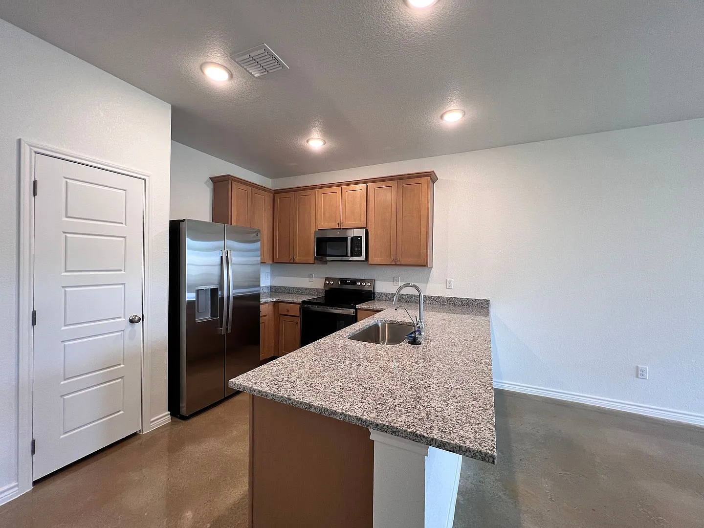 3909 American Elm-Builder Warranty — Photo 3