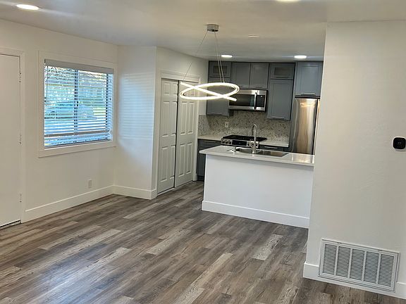 2nd image of 32633 Brenda Way APT 1