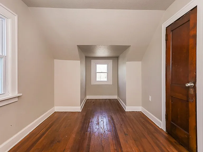 17204 Mapleboro Ave — Photo 11