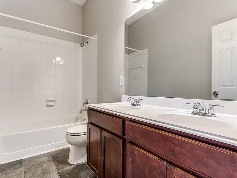 141 Arbordale Way — Photo 21