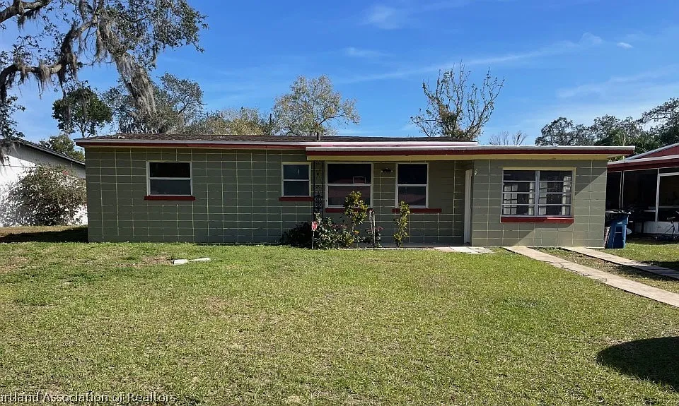 1330 Fernvale Ave