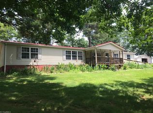 11636 Statesville Rd, North Wilkesboro, NC 28659