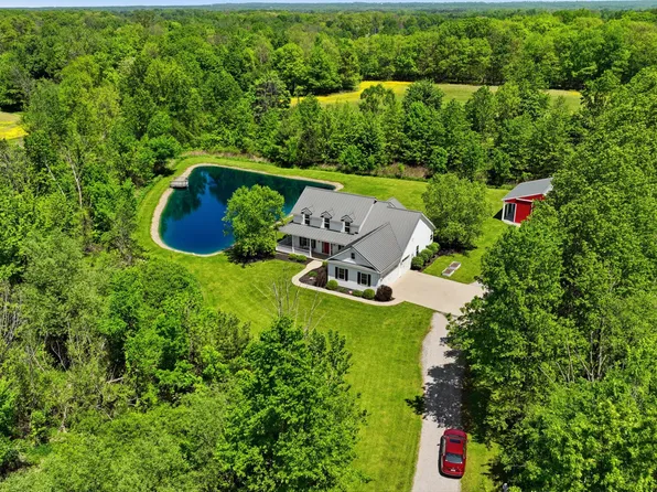 2557 Station Rd, Medina, OH 44256