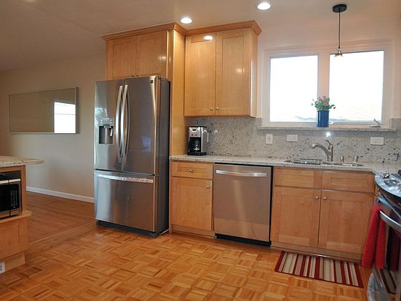 2nd image of 326 Ardendale Dr