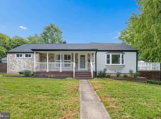 10401 Meredith Ave, Kensington, MD 20895