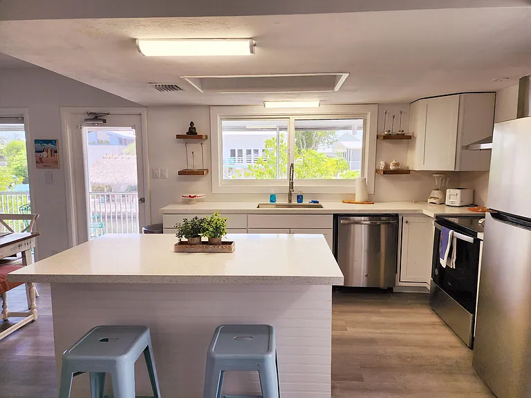 135 Tequesta St — Photo 15