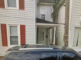 122 Locust St, Hanover, PA 17331
