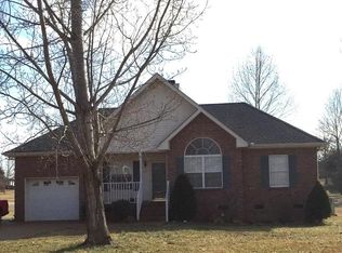 129 Grant Ct, Portland, TN 37148