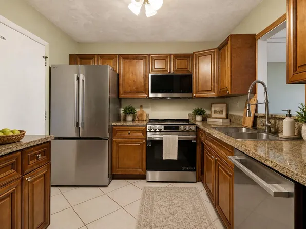 408 NW 68th Avenue #405, Plantation, FL 33317