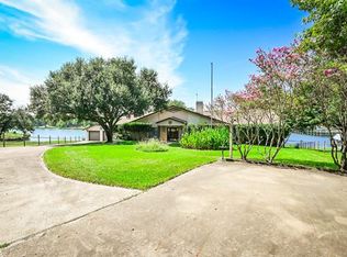 14014 Whatley Dr, Streetman, TX 75859
