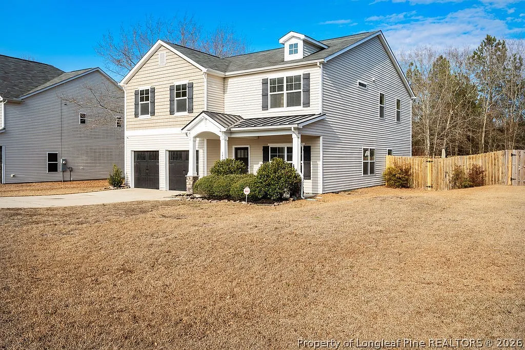 4 bed, 2.5 bath, 3086 sqft, $2,100 — Photo 4