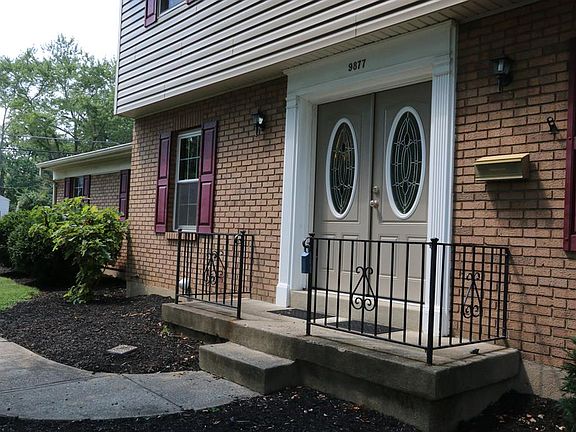 3rd image of 9877 Tollgate Ln
