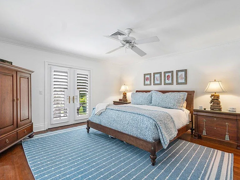 240 Miraflores Dr — Photo 14