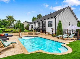8868 Belews Ridge Rd, Stokesdale, NC 27357