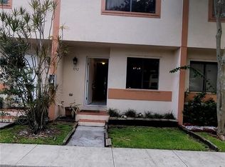 9092 NW 40th St #4, Pompano Beach, FL 33065