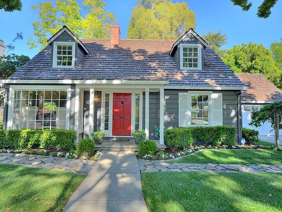 2nd image of 1038 Westwood Dr
