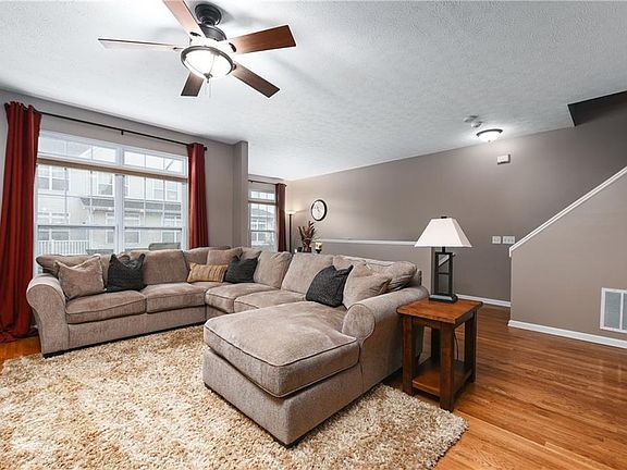 2nd image of 1222 E Chapman Ln #3