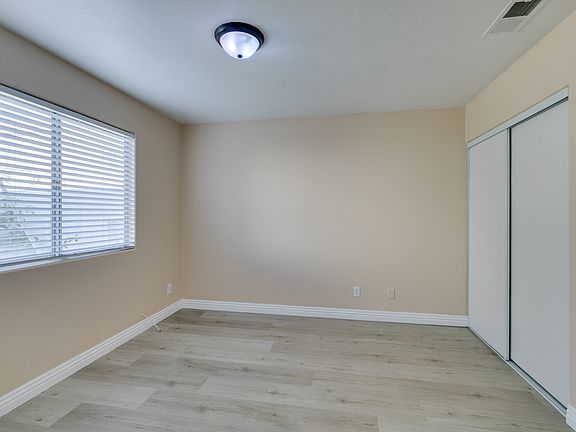 3rd image of 2303 Jasmine Garden Dr