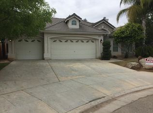 9959 N Paula Ave, Fresno, CA 93720